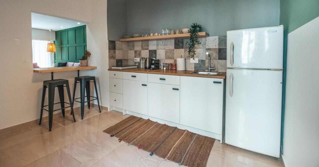 The Green Apartment Larnaca Exterior foto